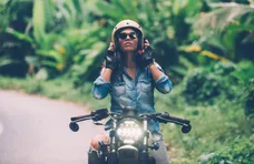 Assurance moto au tiers : quelles garanties sont exclues ?